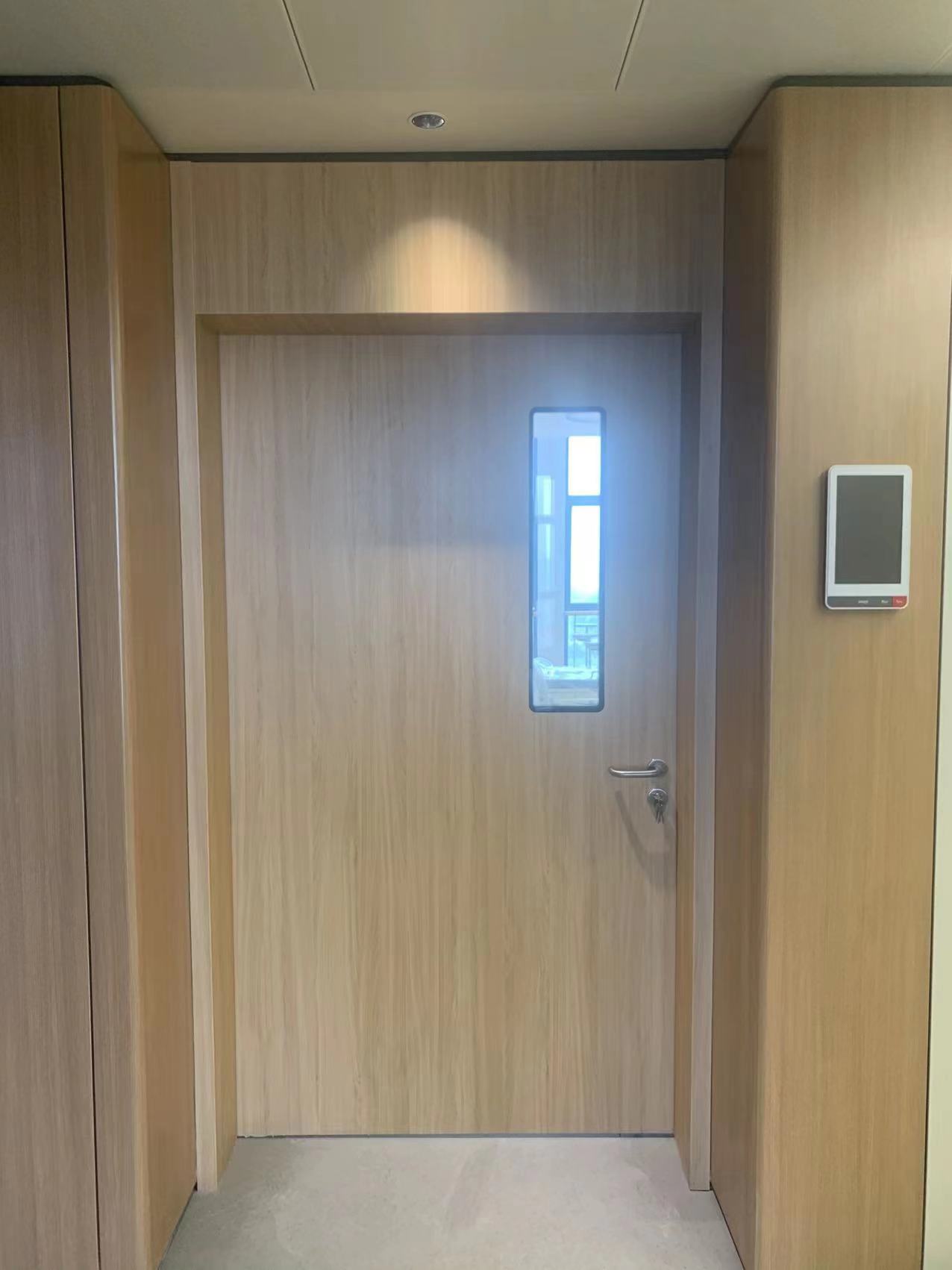 Single-Leaf Patient Room Doors